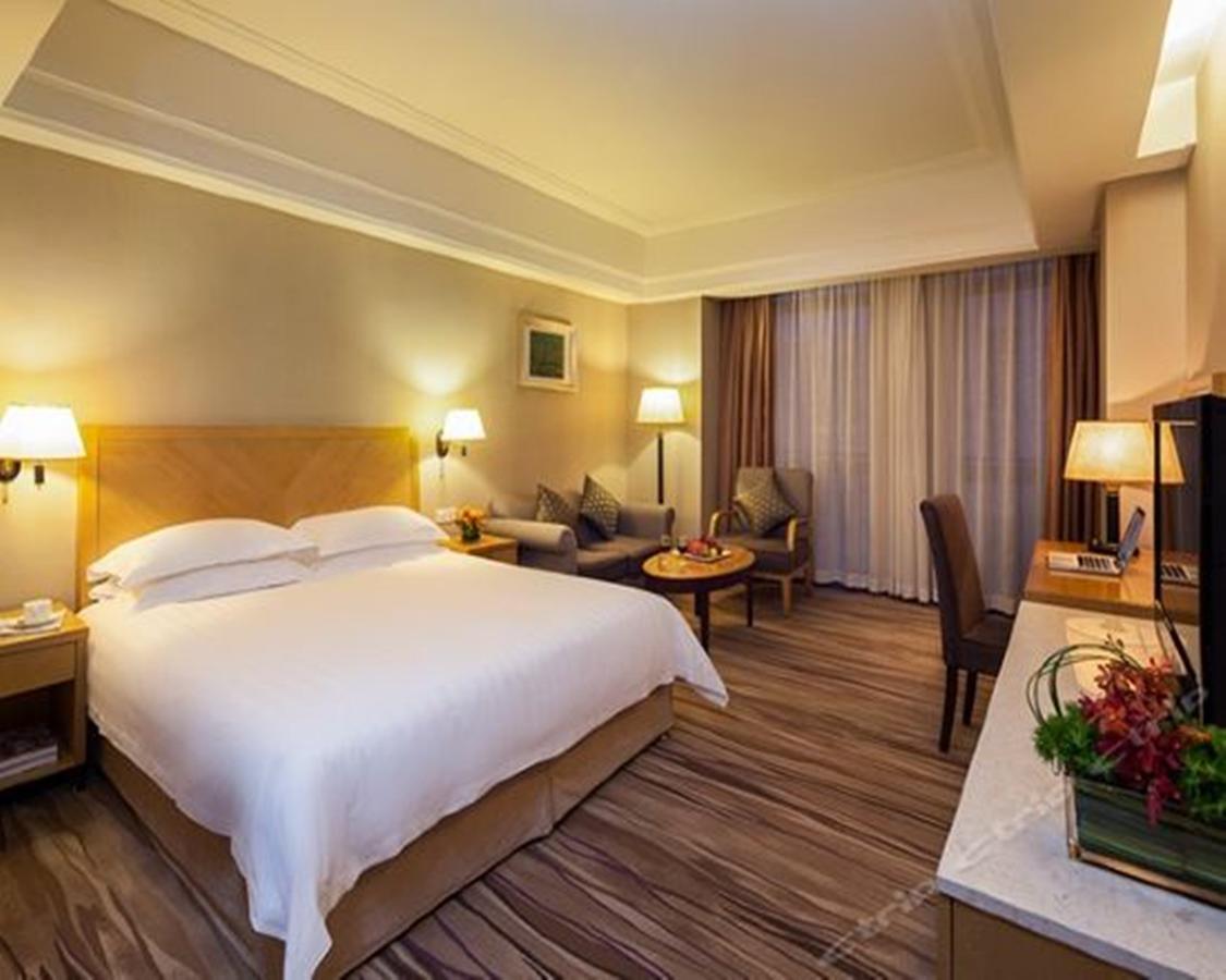Highton Hotel Шанхай Экстерьер фото