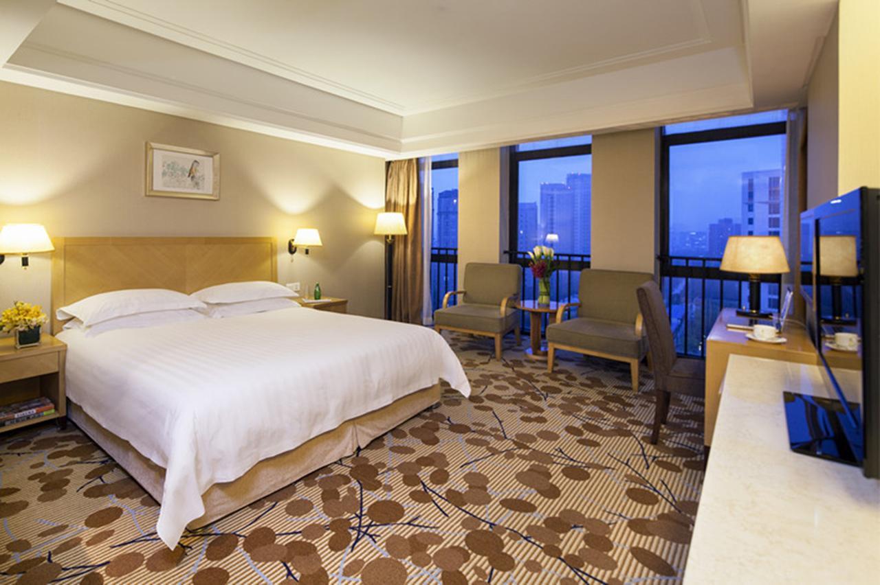 Highton Hotel Шанхай Экстерьер фото